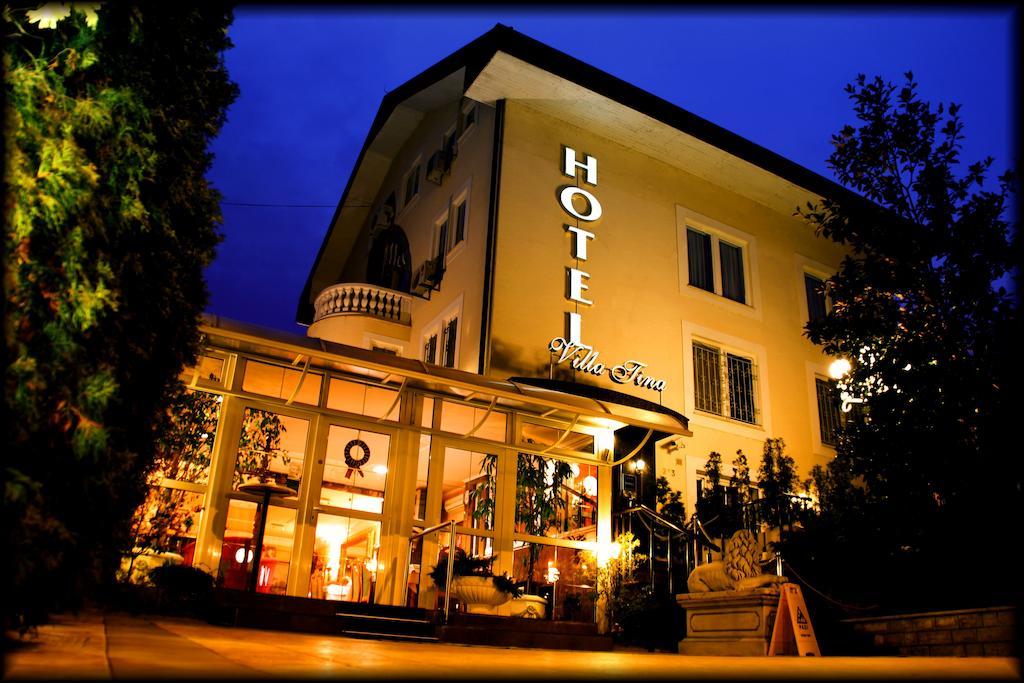 Hotel Vila Tina Zagreb Exteriör bild