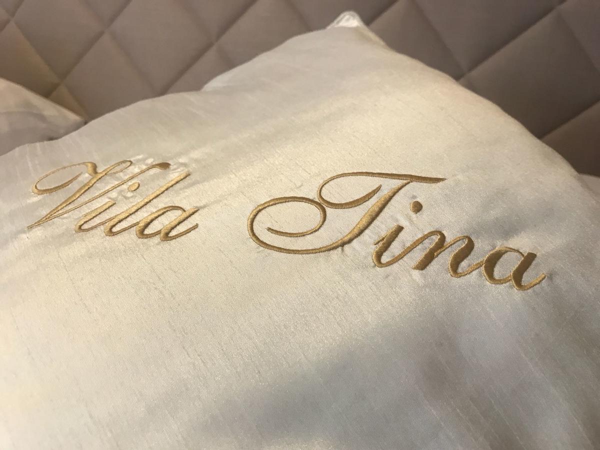 Hotel Vila Tina Zagreb Exteriör bild
