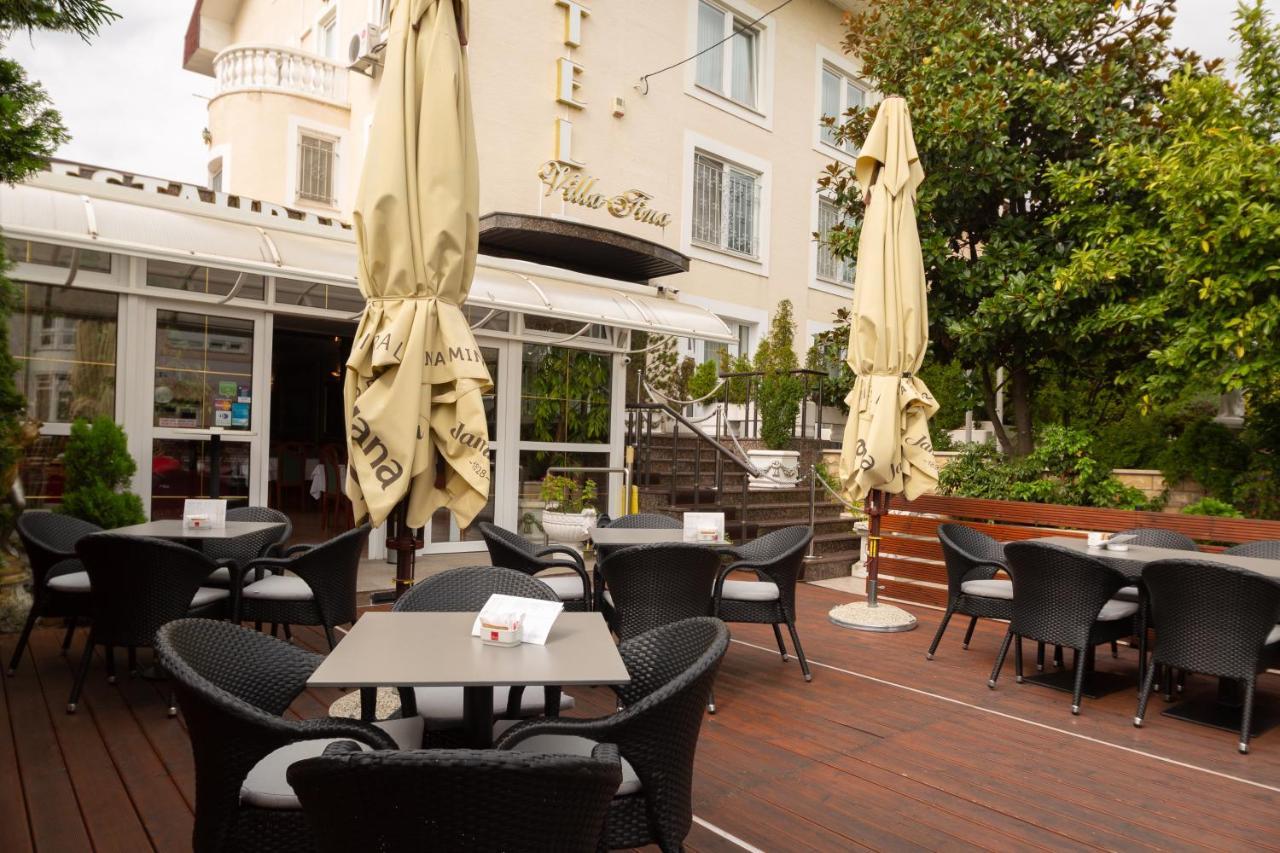 Hotel Vila Tina Zagreb Exteriör bild